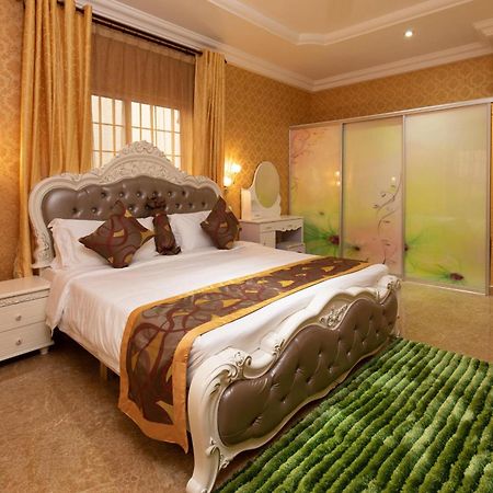Ag Hotel And Suites Ogbodjo Экстерьер фото