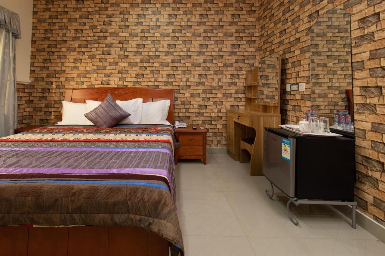 Ag Hotel And Suites Ogbodjo Экстерьер фото