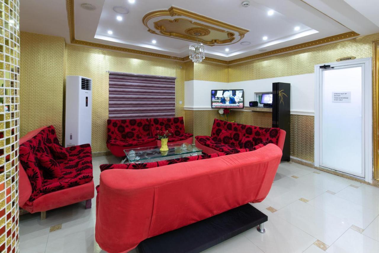 Ag Hotel And Suites Ogbodjo Экстерьер фото