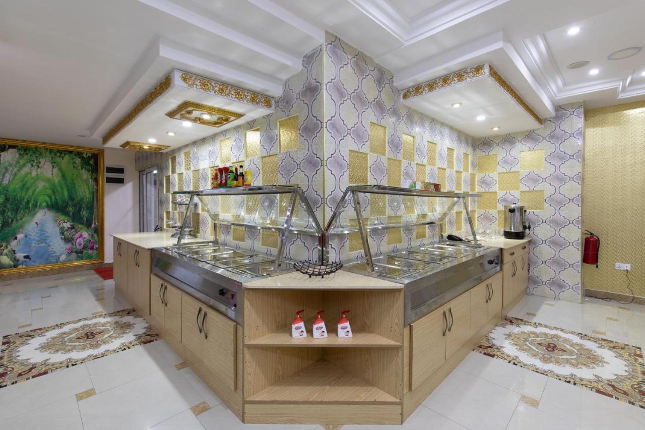 Ag Hotel And Suites Ogbodjo Экстерьер фото