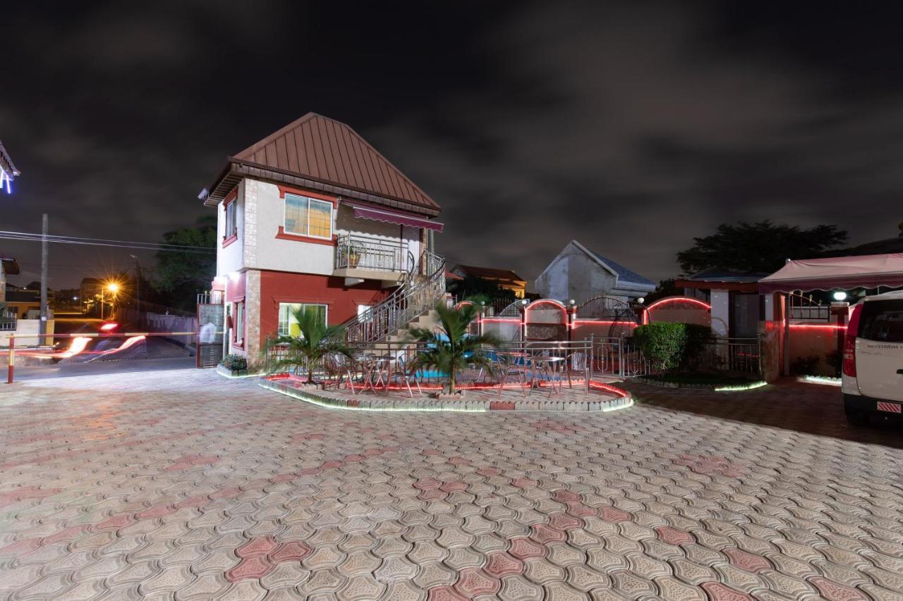Ag Hotel And Suites Ogbodjo Экстерьер фото
