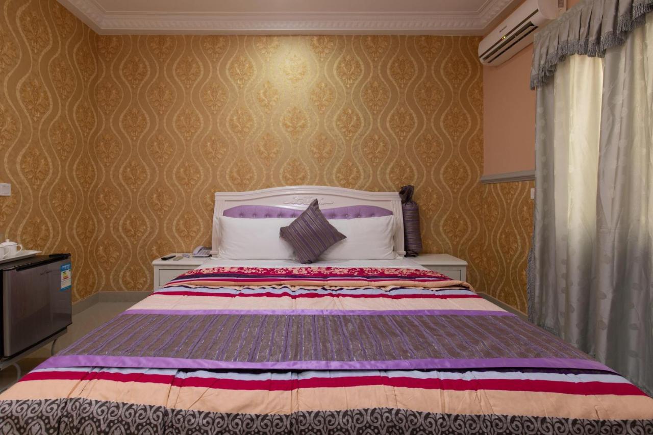 Ag Hotel And Suites Ogbodjo Экстерьер фото