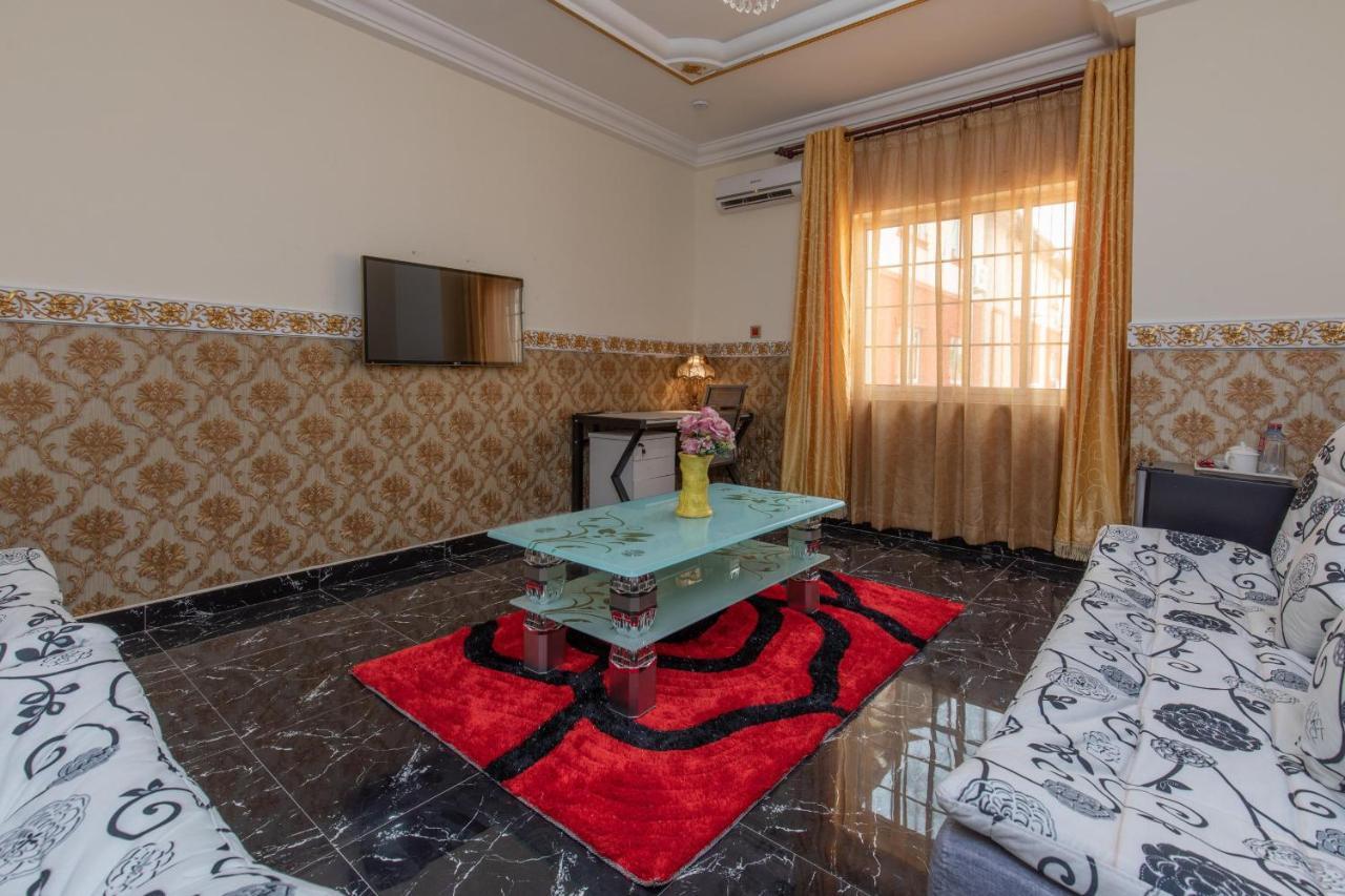 Ag Hotel And Suites Ogbodjo Экстерьер фото